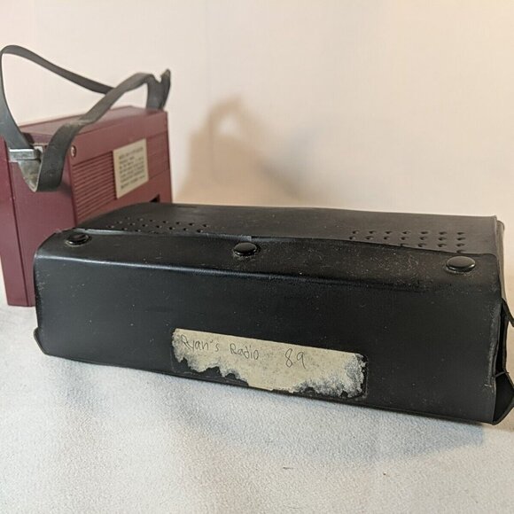 Sony 6R-11 9 Transistor Super Sensitive Radio Vintage Red TESTED WORKING Case - Picture 12 of 16